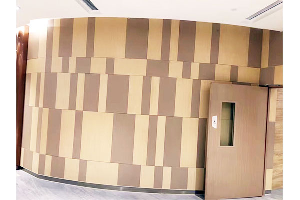 How is the sound insulation effect of Wood Grain Aluminum Veneer?